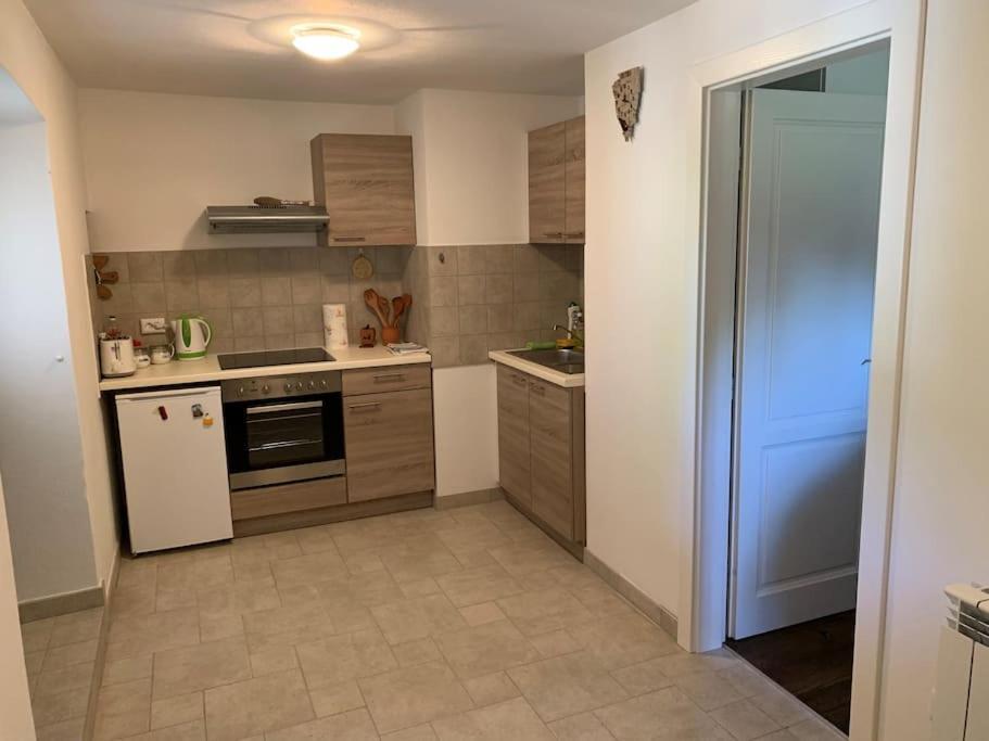 Holiday Apartment Nerezine Esterno foto